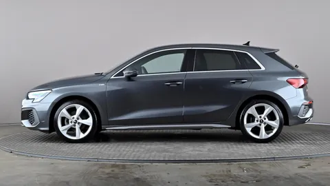 AUDI A3 35 TFSI S Line S Tronic