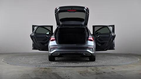 AUDI A3 35 TFSI S Line S Tronic