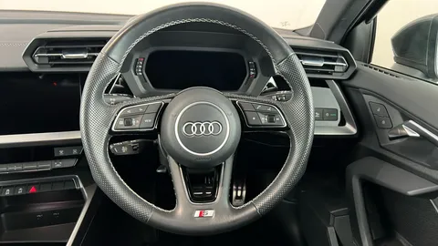 AUDI A3 35 TFSI S Line S Tronic