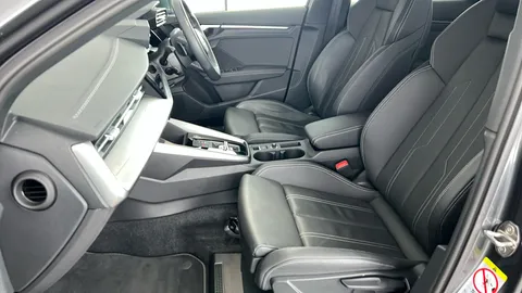 AUDI A3 35 TFSI S Line S Tronic