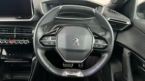 PEUGEOT 2008 100kW GT Premium 50kWh Auto