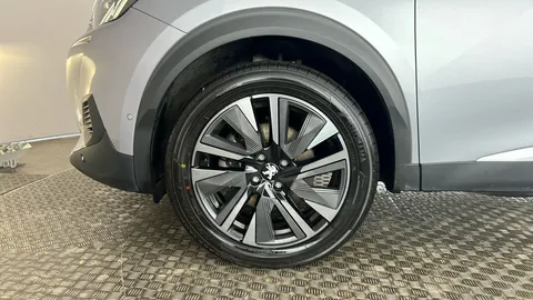 PEUGEOT 2008 100kW GT Premium 50kWh Auto