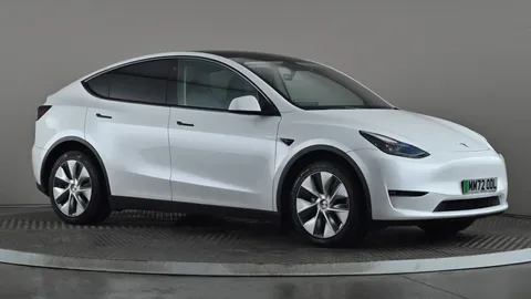 TESLA MODEL Y Long Range AWD Auto