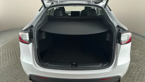 TESLA MODEL Y Long Range AWD Auto