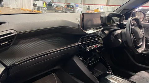 PEUGEOT 2008 100kW GT 50kWh Auto