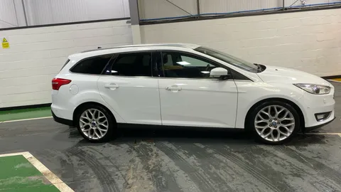 FORD FOCUS 1.0 EcoBoost 125 Titanium X