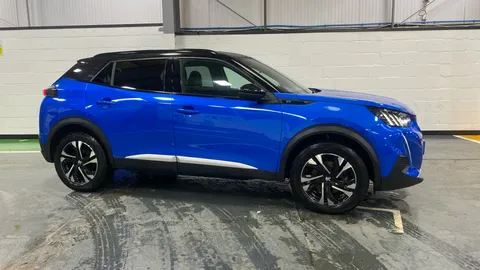 PEUGEOT 2008 100kW GT 50kWh Auto