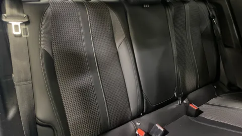 PEUGEOT 2008 100kW GT 50kWh Auto