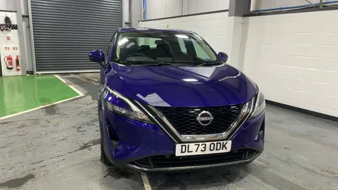 NISSAN QASHQAI 1.3 DiG-T MH 158 Acenta Premium Xtronic