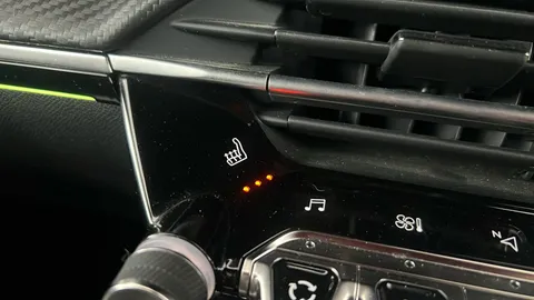 PEUGEOT 2008 1.2 PureTech 130 GT