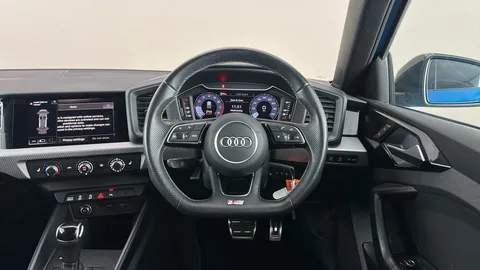 AUDI A1 30 TFSI 110 Black Edition S Tronic