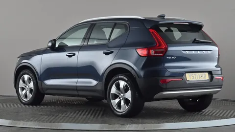 VOLVO XC40 1.5 T3 [163] Momentum