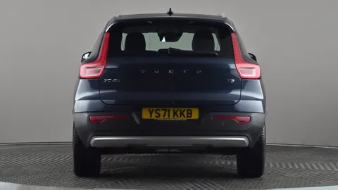 VOLVO XC40 1.5 T3 [163] Momentum