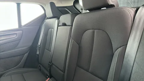 VOLVO XC40 1.5 T3 [163] Momentum