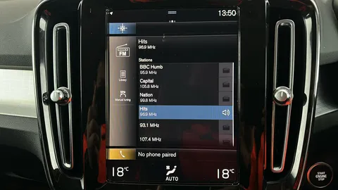 VOLVO XC40 1.5 T3 [163] Momentum