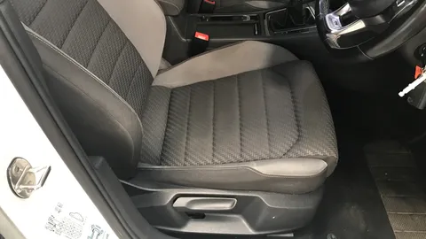 VOLKSWAGEN GOLF 1.5 TSI EVO 150 R-Line Edition