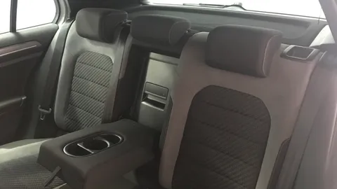 VOLKSWAGEN GOLF 1.5 TSI EVO 150 R-Line Edition