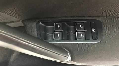 VOLKSWAGEN GOLF 1.5 TSI EVO 150 R-Line Edition