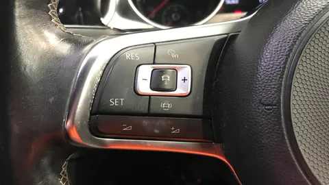 VOLKSWAGEN GOLF 1.5 TSI EVO 150 R-Line Edition