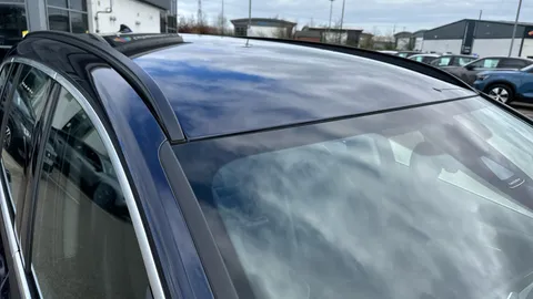 BMW 2 SERIES 220i Luxury DCT