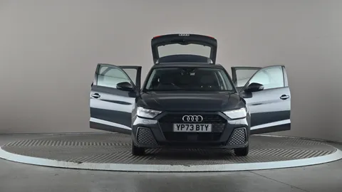 AUDI A1 30 TFSI 110 Technik S Tronic