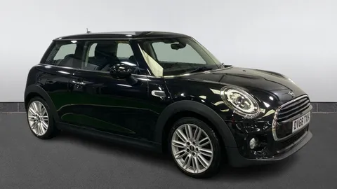 MINI HATCHBACK 1.5 Cooper II
