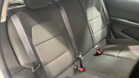 RENAULT ARKANA 1.6 E-TECH Hybrid 145 Iconic Auto