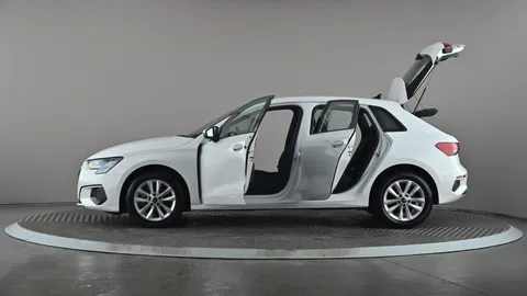 AUDI A3 30 TFSI Technik