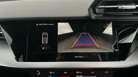 AUDI A3 30 TFSI Technik