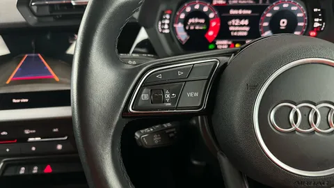 AUDI A3 30 TFSI Technik