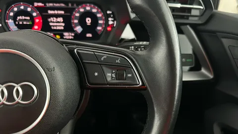 AUDI A3 30 TFSI Technik