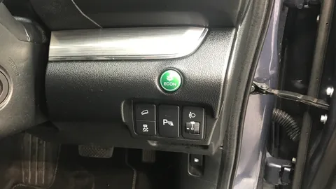 HONDA CR-V 2.0 i-VTEC SE Plus Auto [Nav]