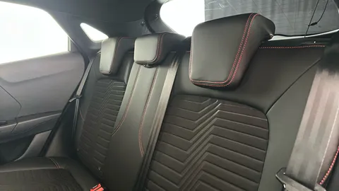 FORD PUMA 1.0 EcoBoost Hybrid mHEV ST-Line X DCT