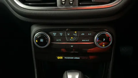 FORD PUMA 1.0 EcoBoost Hybrid mHEV ST-Line X DCT