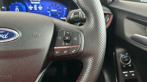 FORD PUMA 1.0 EcoBoost Hybrid mHEV ST-Line X DCT