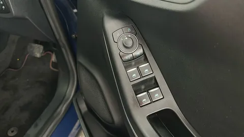 FORD PUMA 1.0 EcoBoost Hybrid mHEV ST-Line X DCT