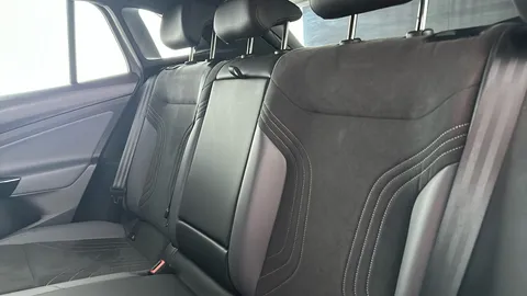 VOLKSWAGEN ID.4 109kW Life Ed Pure 52kWh Auto [110kW Ch]