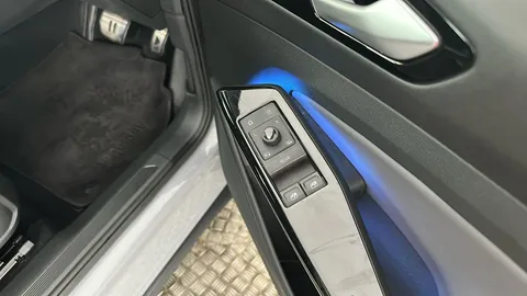 VOLKSWAGEN ID.4 109kW Life Ed Pure 52kWh Auto [110kW Ch]