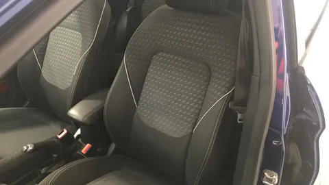 FORD FIESTA 1.0 EcoBoost Titanium