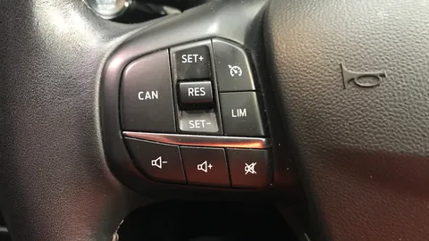 FORD FIESTA 1.0 EcoBoost Titanium