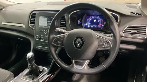 RENAULT MEGANE 1.3 TCE Iconic