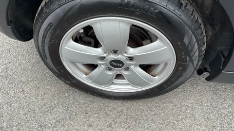 MINI HATCHBACK 1.5 Cooper Classic II Auto