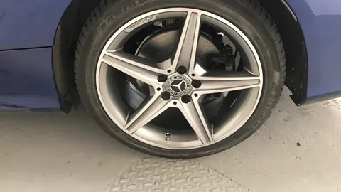 MERCEDES-BENZ C CLASS C200 AMG Line