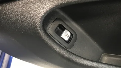 MERCEDES-BENZ C CLASS C200 AMG Line