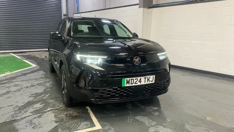 VAUXHALL MOKKA 100kW Design 50kWh Auto