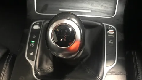 MERCEDES-BENZ C CLASS C200 AMG Line