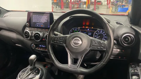 NISSAN JUKE 1.0 DiG-T 114 N-Connecta DCT