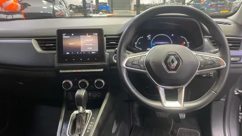 RENAULT ARKANA 1.6 E-Tech full hybrid 145 Evolution Auto