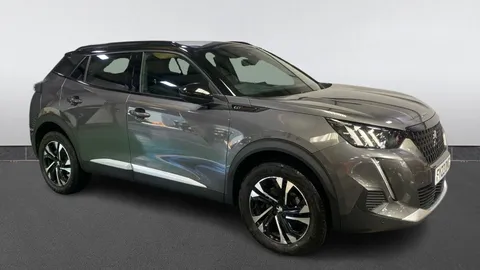 PEUGEOT 2008 1.2 PureTech 130 GT EAT8