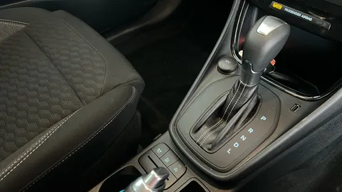 FORD PUMA 1.0 EcoBoost Hybrid mHEV Titanium DCT